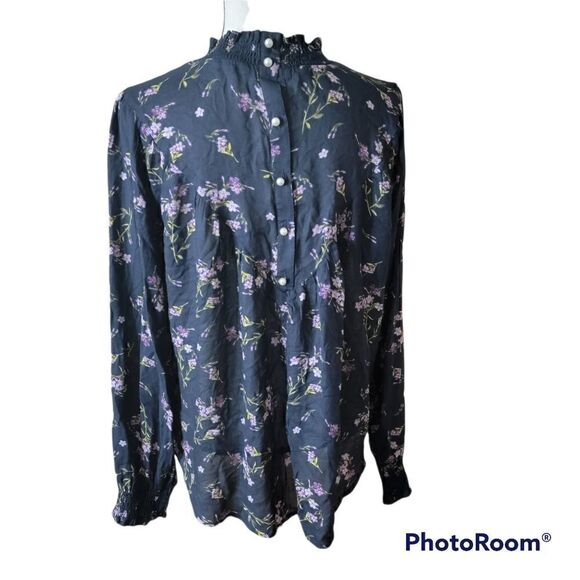William Rast Floral Blouse with Pearl Buttons in the Back. Size L. - Picture 2 of 9